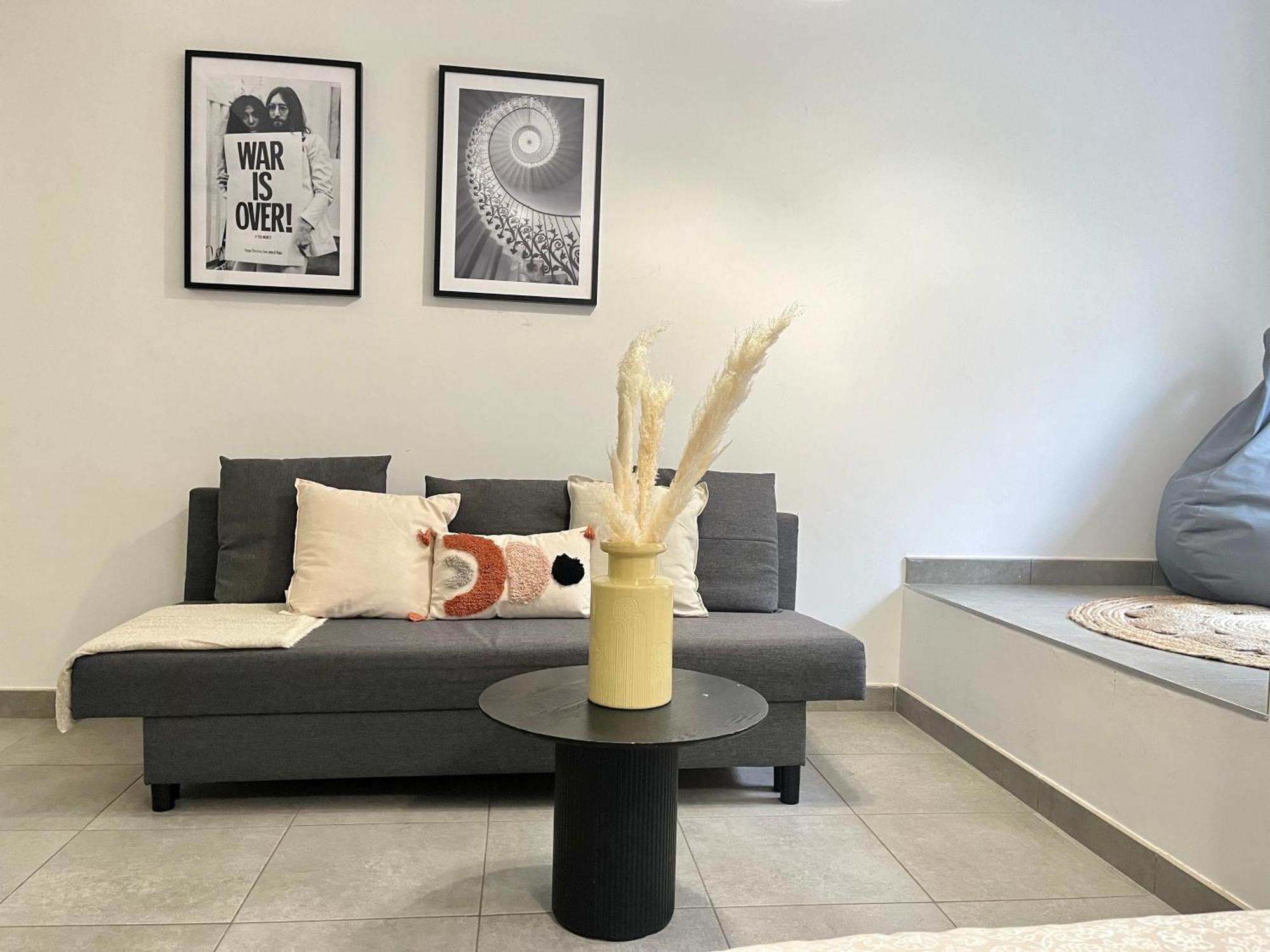 Suite Danbury Lyon Zewnętrze zdjęcie